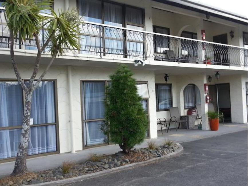 Motel Villa Del Rio Whangarei Exterior photo